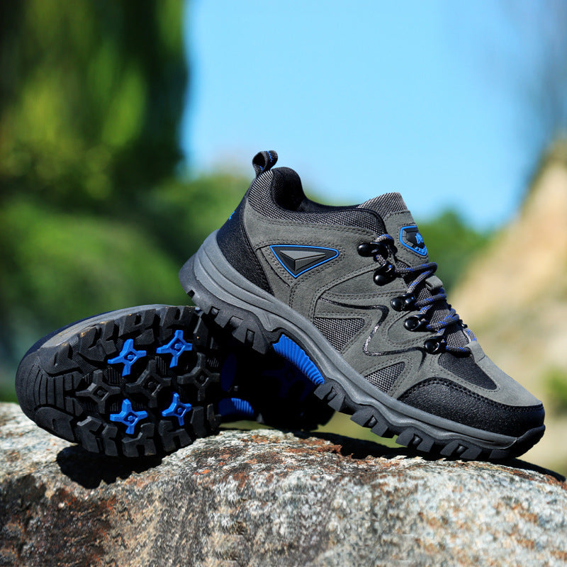 Men's new anti-slip and waterproof outdoor hiking shoes.
