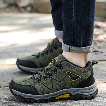 Men's new  anti-slip and waterproof outdoor hiking shoes.